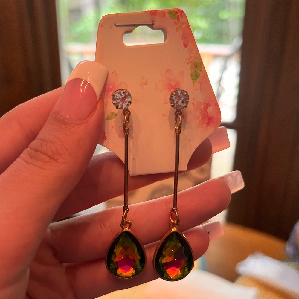 Southern Chic Dangle Earrings